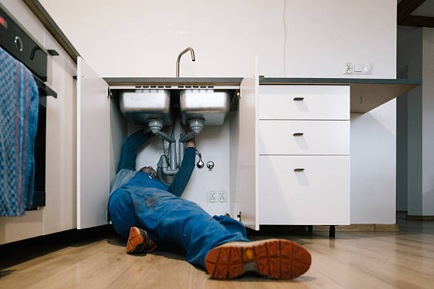 Professional Leak Detection technician working in Taylors Falls, MN